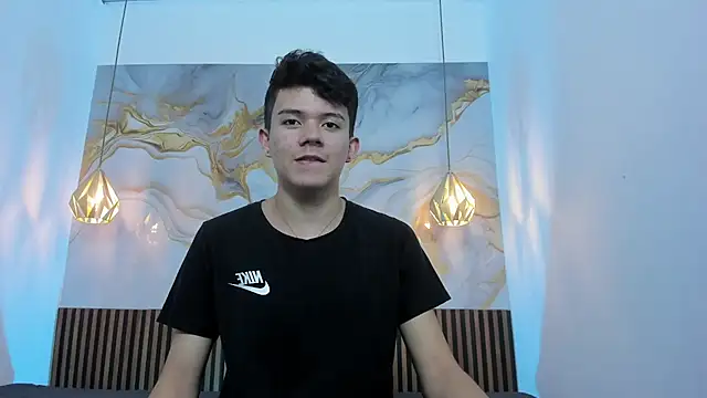 Snapshot of AndyFame1 chatting on 09.19.25 AndyFame1 online show from 09.19.25