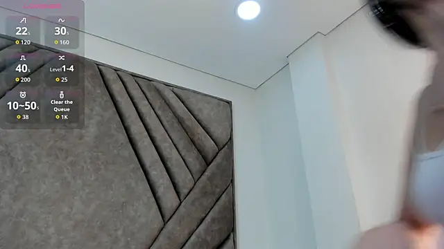 Shadow Hill online show from 10.18.25