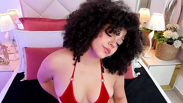 Snapshot of LilBoonew chatting on 10.11.25 LilBoonew online show from 10.11.25