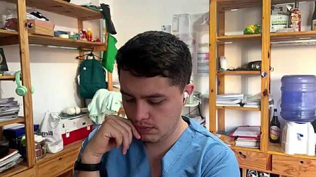 Haustin202 online show from 11.03.25