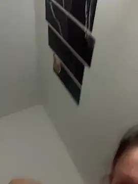 geza1991 online show from 10.14.25