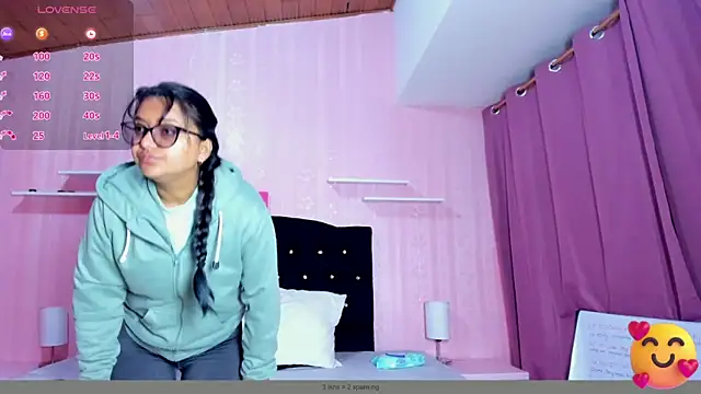 Azul Moon online show from 09.24.25