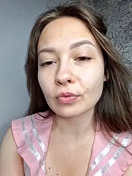 Olivia OliV online show from 06.10.26
