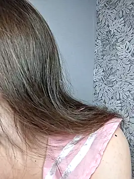 Olivia OliV online show from 06.19.26