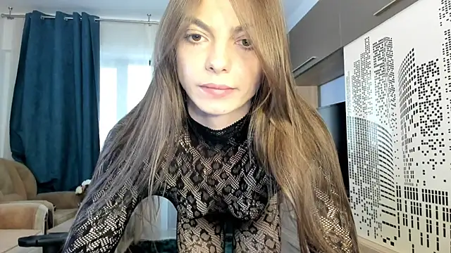 Snapshot of UnicornLand chatting on 10.07.25 UnicornLand online show from 10.07.25