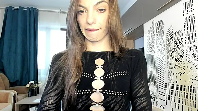 Snapshot of UnicornLand chatting on 10.31.25 UnicornLand online show from 10.31.25