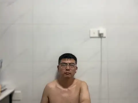 Snapshot of hardysuning chatting on 10.12.25 hardysuning online show from 10.12.25