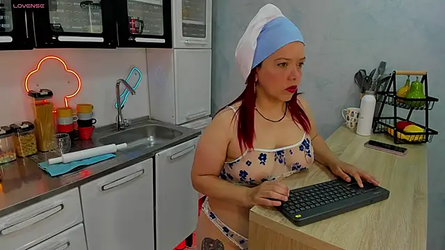 Snapshot of VeronicaBlake chatting on 03.14.26 VeronicaBlake online show from 03.14.26