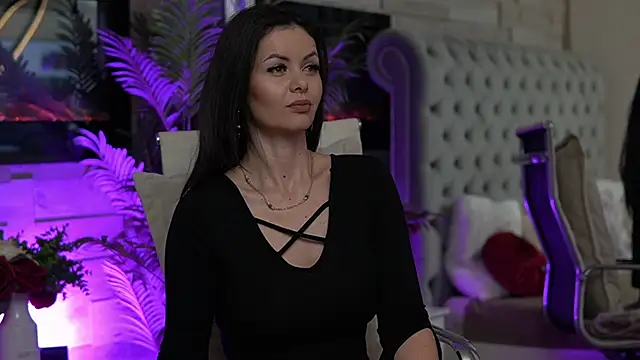 SeductiveMom online show from 12.15.25