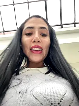 oh nina online show from 11.04.25