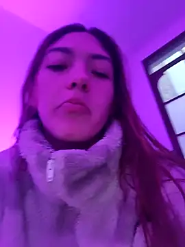 Victoria Beaumont online show from 04.02.26