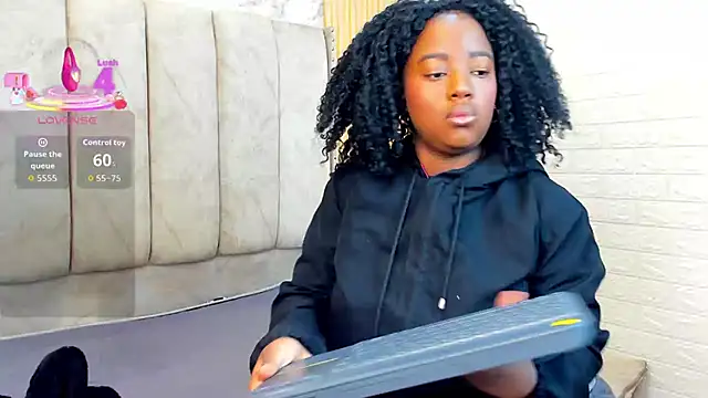 kiarazafira online show from 09.24.25