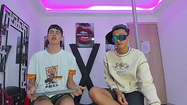 TWINKS FRIENDS online show from 10.05.25