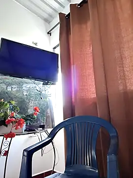 Hiroshi Shen online show from 10.18.25