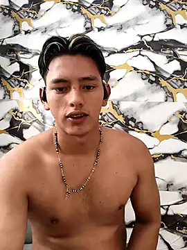 Hiroshi Shen online show from 12.04.25