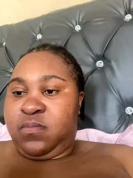 ChubbyAssyiyer online show from 10.27.25