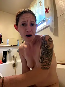 YoMomma-xoxo13 online show from 11.29.25