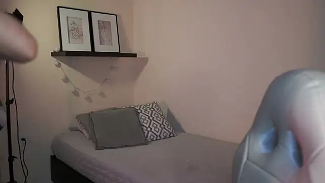 isabella-garcia- online show from 03.05.26