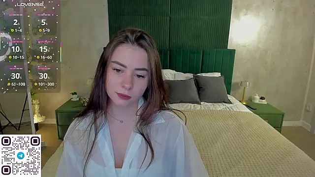 ErinRose  online show from 10.02.25