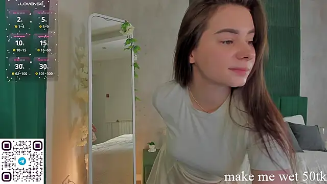 ErinRose  online show from 10.08.25