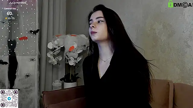 ErinRose  online show from 10.30.25