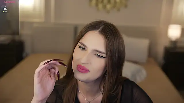 Goldie Flame online show from 03.05.26