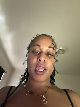 Snapshot of yummy0322 chatting on 02.21.26 yummy0322 online show from 02.21.26