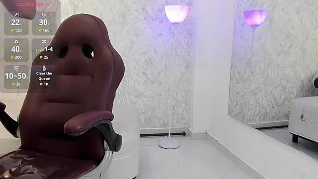 aura sanders1 online show from 04.06.26