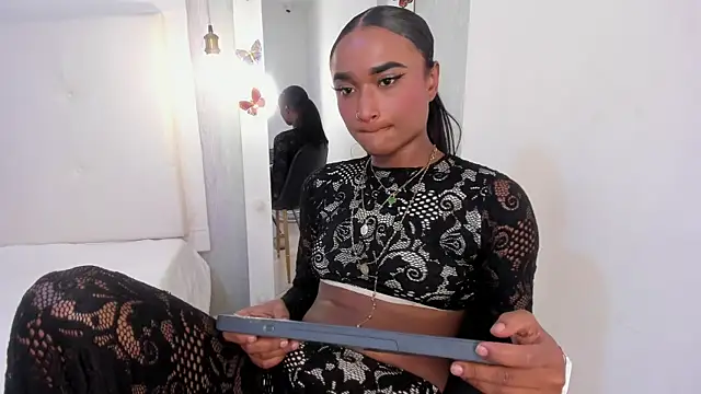 EsmeraldaNyx online show from 09.20.25