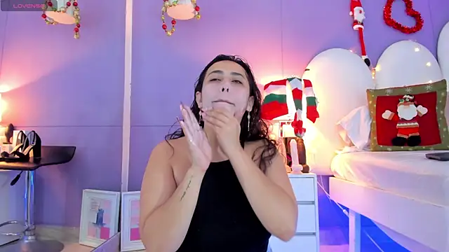 my aleja  online show from 12.16.25