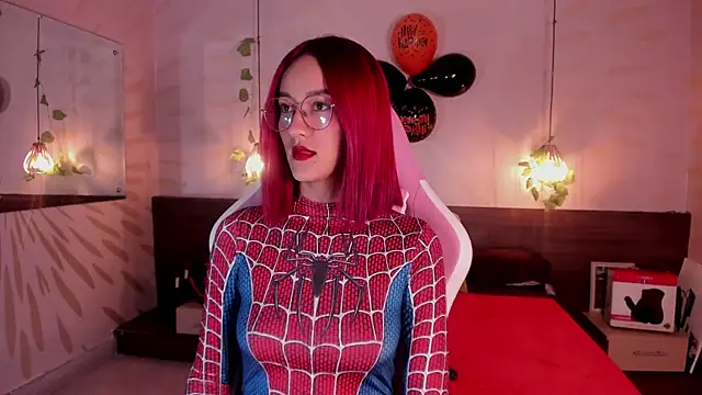 daphne courtis online show from 10.11.25