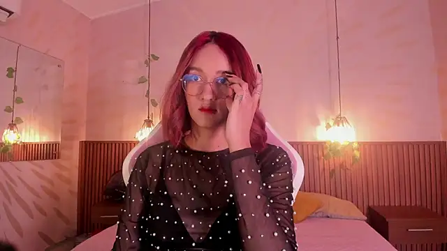 daphne courtis online show from 02.07.26