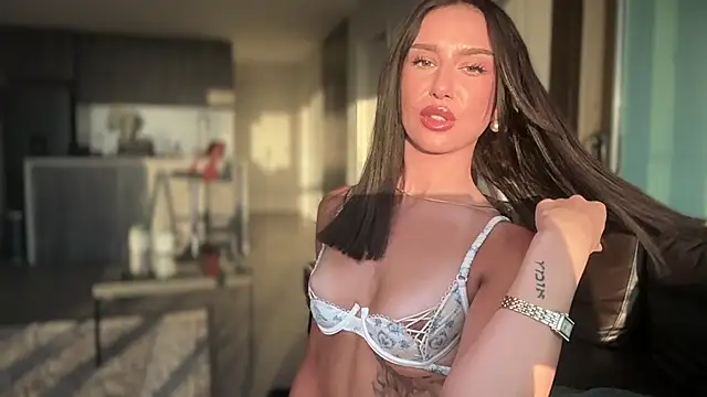 shy Colette online show from 10.16.25