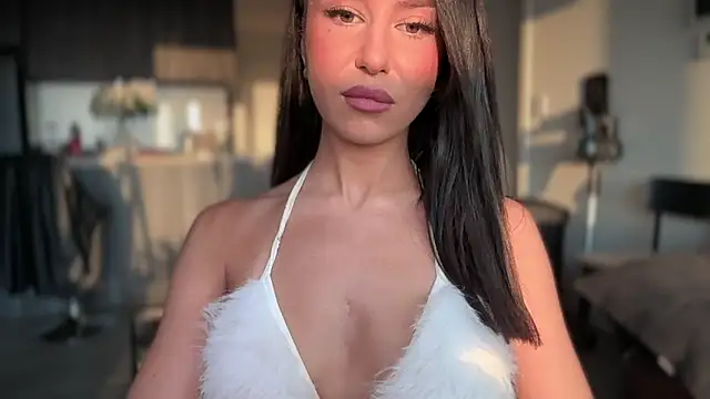 shy Colette online show from 10.22.25