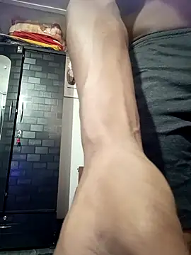 Snapshot of zebba12 chatting on 10.21.25 zebba12 online show from 10.21.25