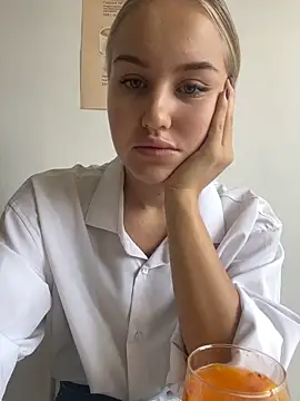 CandyVice online show from 11.05.25