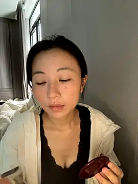 haiyan125216 online show from 11.21.25