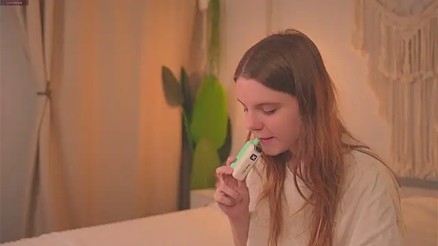 Lu  Lane online show from 10.15.25