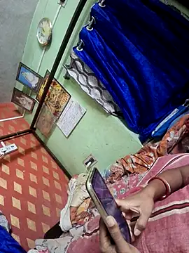 cutecouple1983 online show from 11.30.25