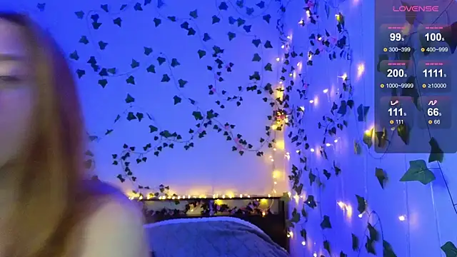 Candy Flosse online show from 03.25.26