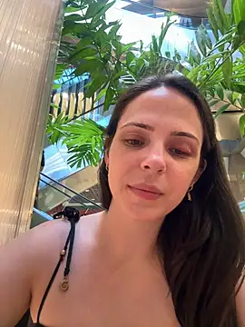 Snapshot of Lady_LauraRose chatting on 12.02.25 Lady LauraRose online show from 12.02.25