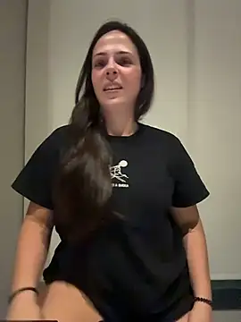 Snapshot of Lady_LauraRose chatting on 02.24.26 Lady LauraRose online show from 02.24.26