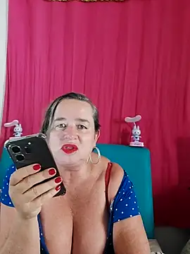 Snapshot of Miss-tetas chatting on 09.08.25 Miss-tetas online show from 09.08.25
