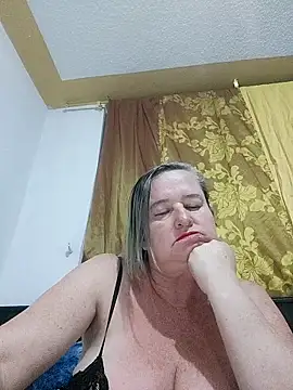 Miss-tetas online show from 10.27.25