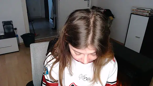 Aliens4twenty online show from 09.27.25