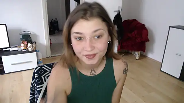 Aliens4twenty online show from 10.14.25