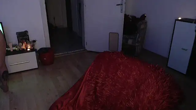 Aliens4twenty online show from 10.21.25