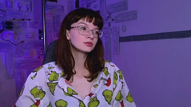 MollyJiggles online show from 09.10.25