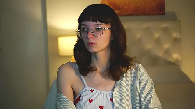 MollyJiggles online show from 09.14.25