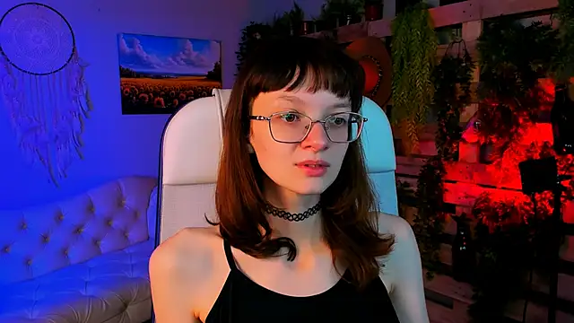 MollyJiggles online show from 09.19.25